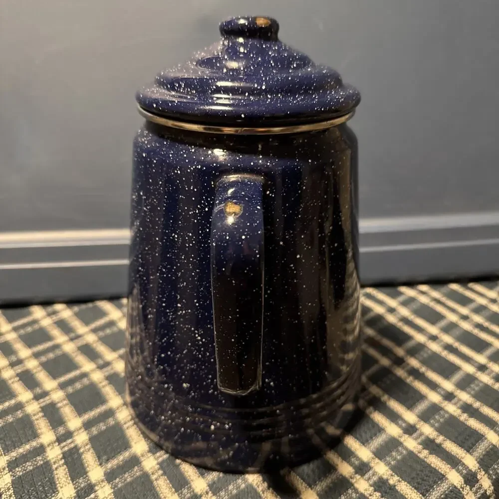 Vintage blue speckled enamelware coffee/tea pot kettle